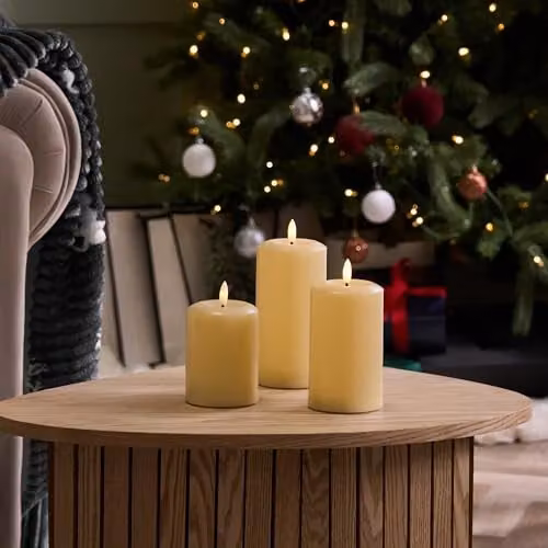 OHS Set of 3 Battery Operated Flameless LED Pillar Candles with Flickering Effect in Cream – 1