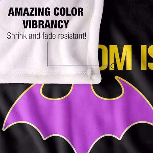 Warner Bros. Batgirl Brave As Batgirl Super Soft Fleece Throw Blanket, Multicolour, W: 91 cm x D: 147 cm – 3