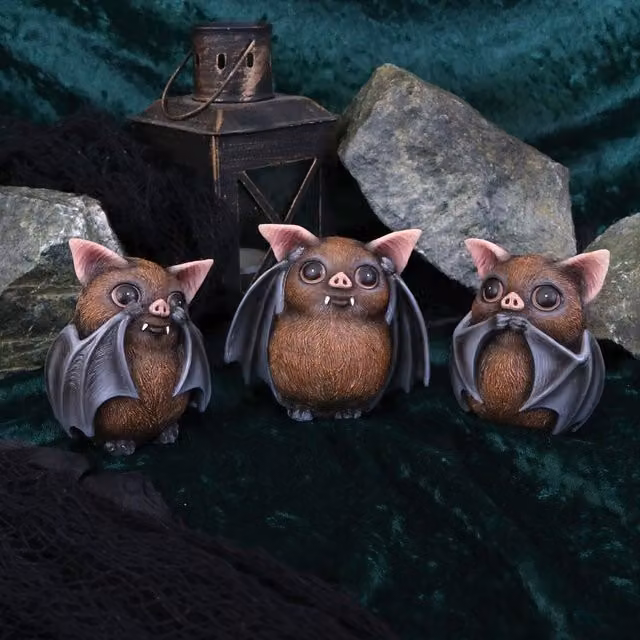 Nemesis Now Three Wise Bats Brown Animal Figurines, Height: 8.5 cm