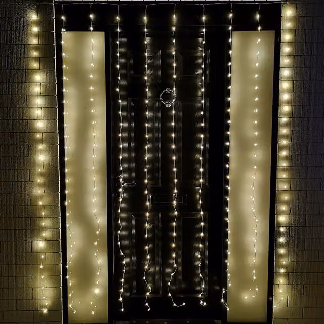 Samuel Alexander 300 LED Warm White Indoor Outdoor Party and Christmas Curtain Lights, 2.1m – 1