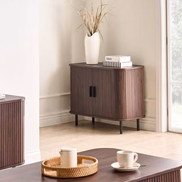 Wyld and Coco Retro Sliding Sideboard in Dark Brown with Black Legs and Pine Handles, W/D/H: 120 x 40 x 80 cm – 1