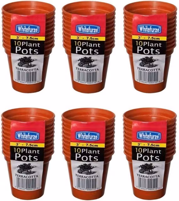 Whitefurze 10 Small Plastic Seed Pots in Terracotta Colour, Diameter: 7.5 cm