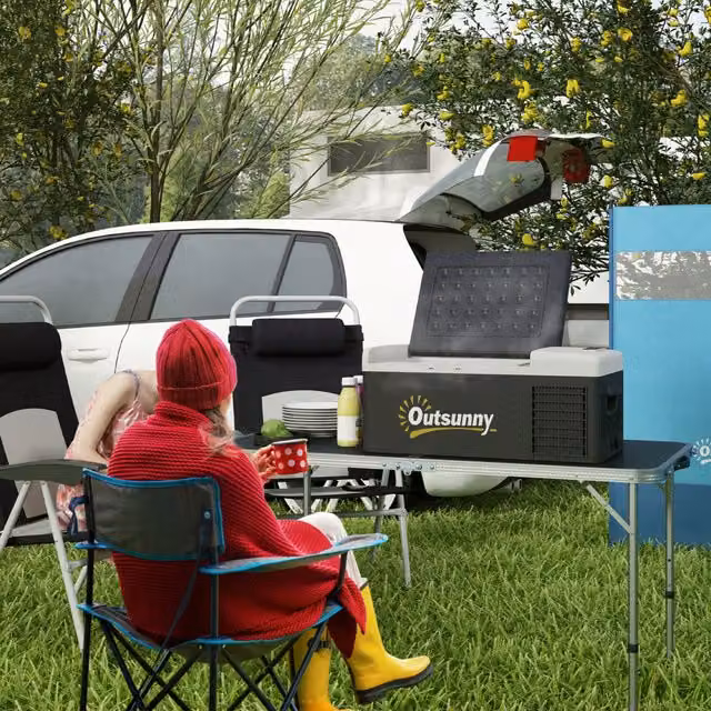 Outsunny 16L Car Refrigerator in Black