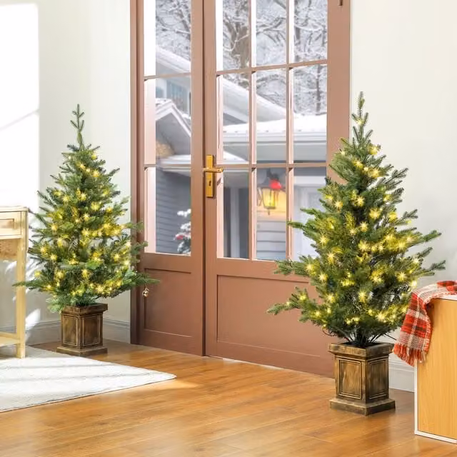 HOMCOM Set of 2 Green Artificial Christmas Trees with Lights and Pots – 1