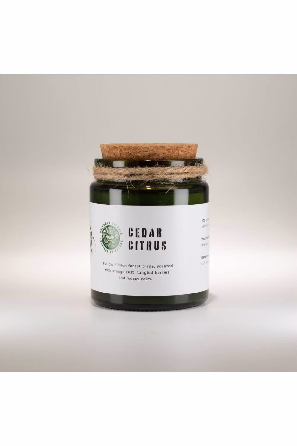 KDMD Greenman Cedar Citrus Soy Candle with Wood Wick Crackle in Green – 2