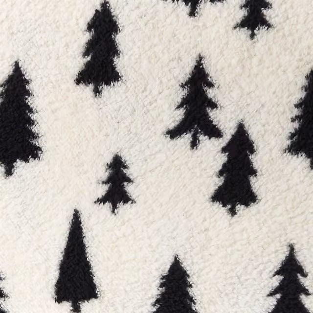 OHS Festive Christmas Tree Fluffy Fleece Throw in Black, White and Multicolour