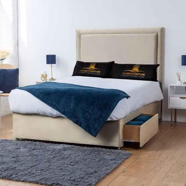 UK Bed Furniture Ascot Divan Bed with 4 Drawers and 26 Inch Headboard in Beige, Size: Super King (200 x 200 cm)