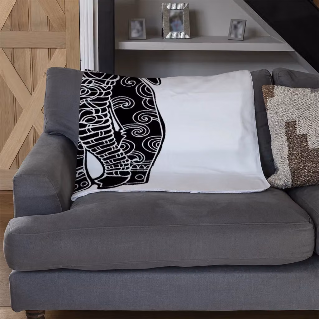 Benjamin Tate Design Elephant Silhouette Fleece Blanket in Black and Beige, W/D/H: 120 x 150 cm – 3