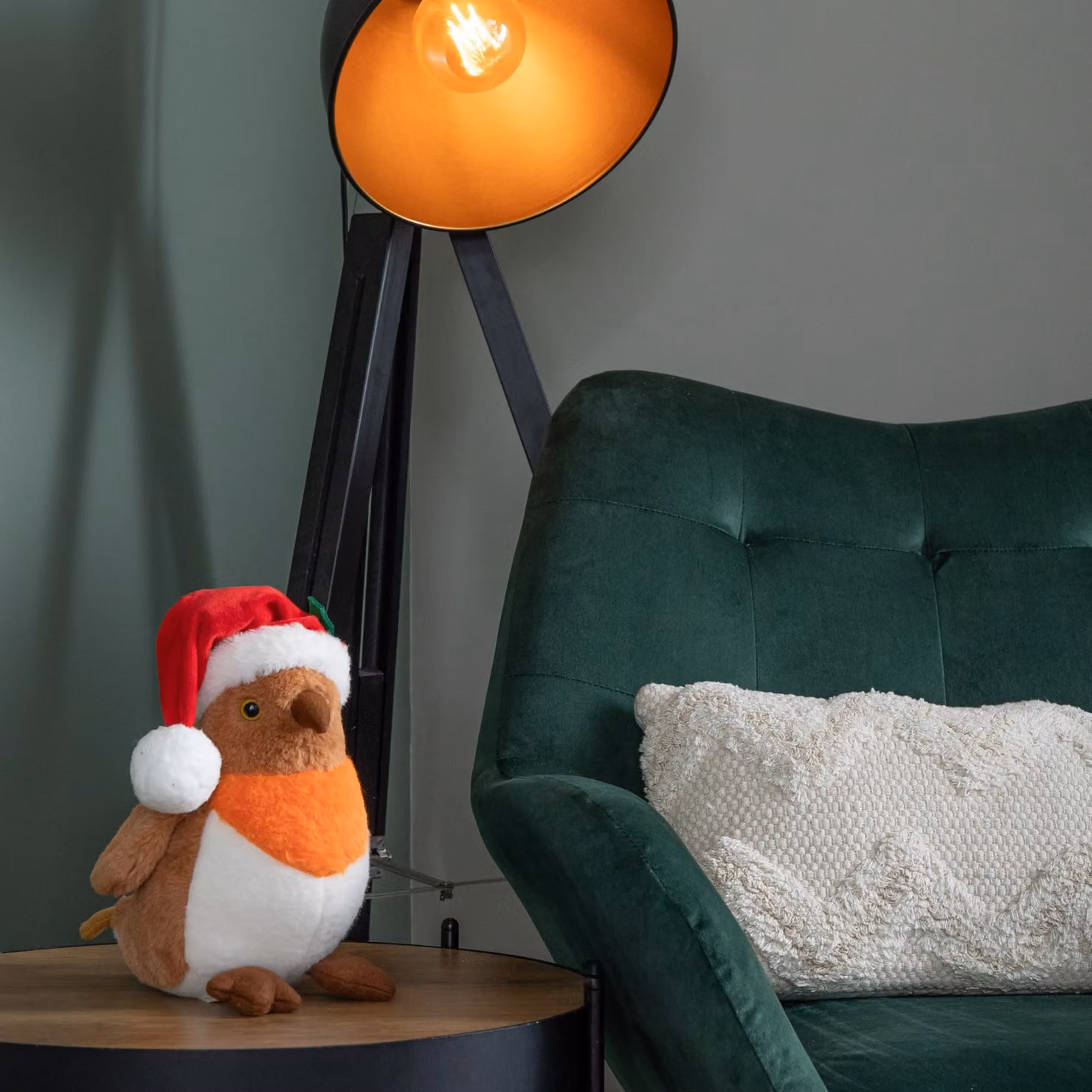 Samuel Alexander Red Plush Christmas Robin Decoration with Santa Hat, Height: 23 cm – 3