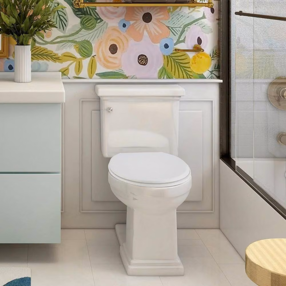Prima Oval Plastic Toilet Seat in White – 2