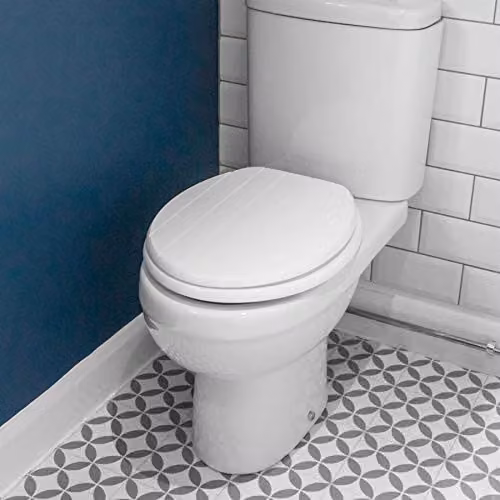Harbour Housewares Pack of 2 Soft Close Oval MDF Wooden Toilet Seats in White – 2