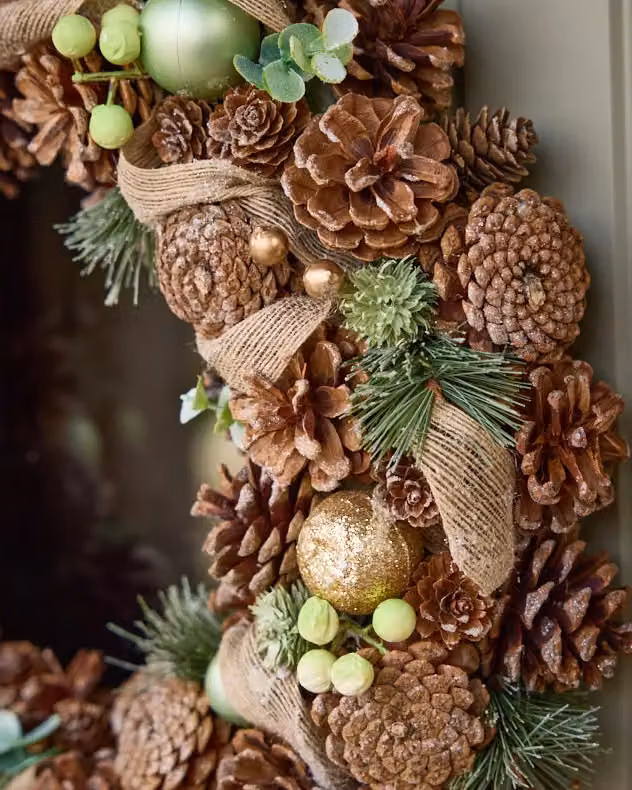 Dibor Giant Foliage Christmas Wreath in Multicolour and Brown, Diameter: 50 cm – 4