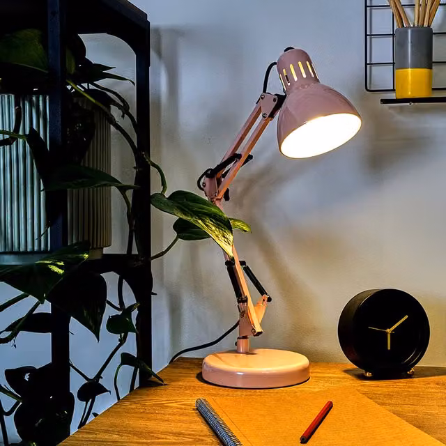 ValueLights Monda Adjustable Metal Desk Table Lamp in Pink