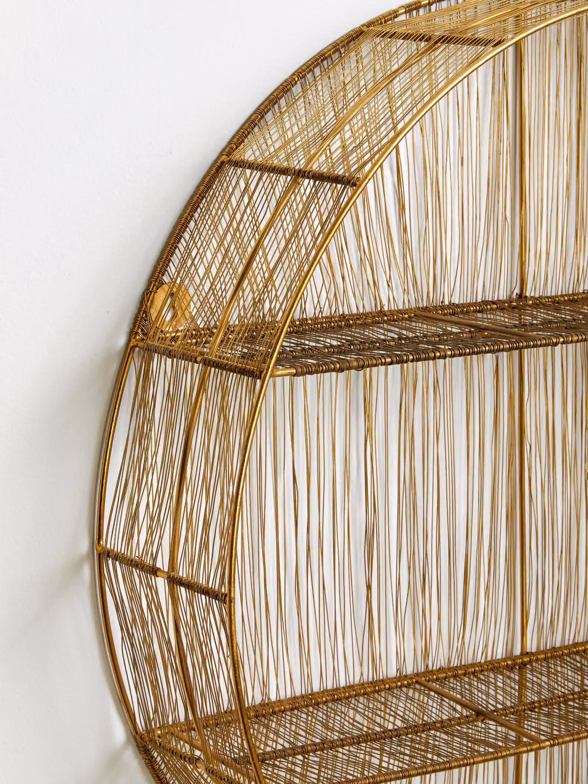 Orsina Modern Metal Round Wall Shelf in Gold – 2