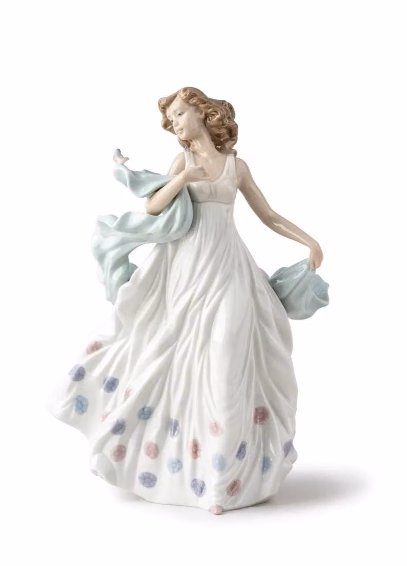 Lladró Summer Serenade Woman Porcelain Figurine in White