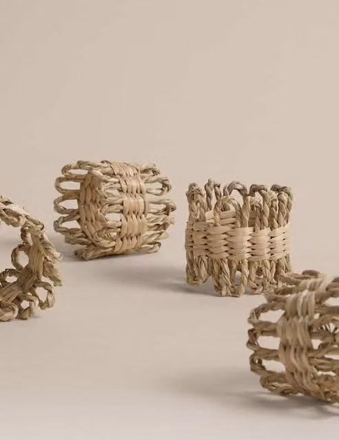 M&S 4 Pack Natural Rattan Floral Napkin Rings in Brown and Beige