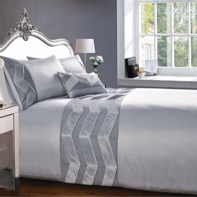 Rapport Home Valencia Boudoir Silver Graphic Rectangular Bedding Set