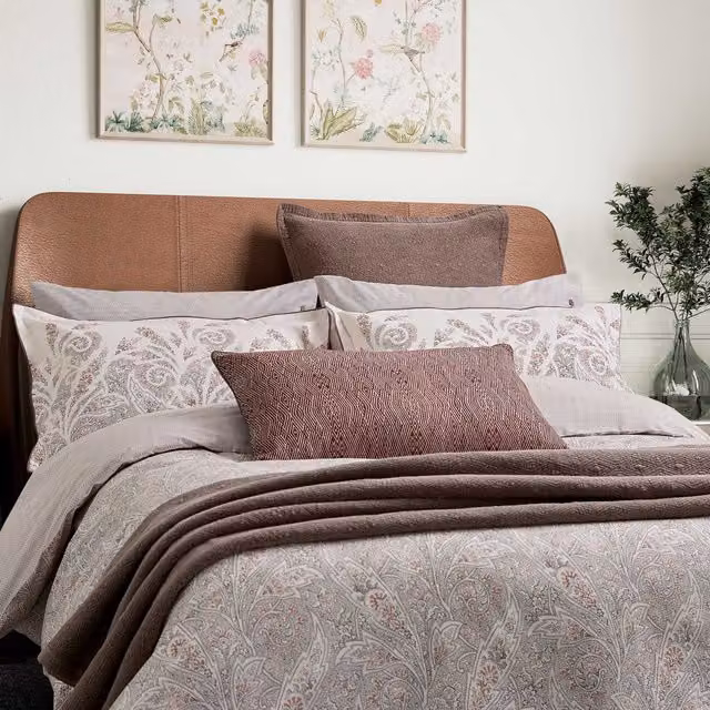 Bedeck of Belfast Umma Double Duvet Cover and Pillowcase Set, Pink and Grey Reversible Cotton Percale – 1