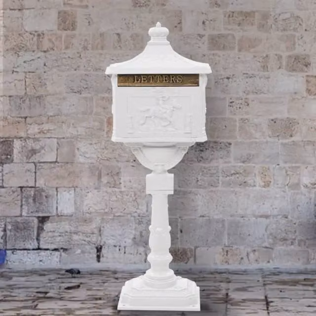 Berkfield Home White Aluminium Vintage Style Rustproof Pedestal Letterbox