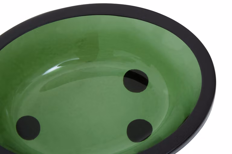 Orsina Elegant Green Glass Soap Dish with Vintage-Inspired Design