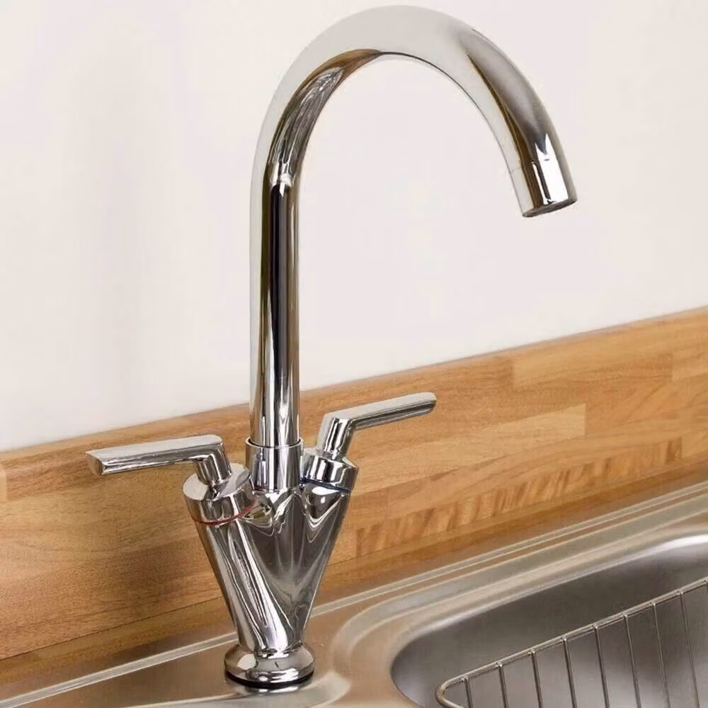 KORVIXA Modern Two-Handle Kitchen Sink Mixer Tap in Silver Chrome with Swivel Spout – 2