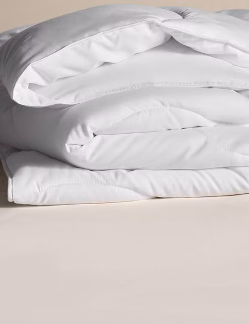 M&S Advanced Allergy Protection 13.5 Tog White Microfibre Winter Duvet