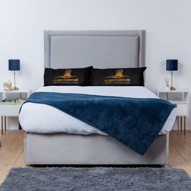 UK Bed Furniture Ascot Divan Bed Base with 26 Inch Headboard in Silver Grey, W/D/H: 140 x 200 cm