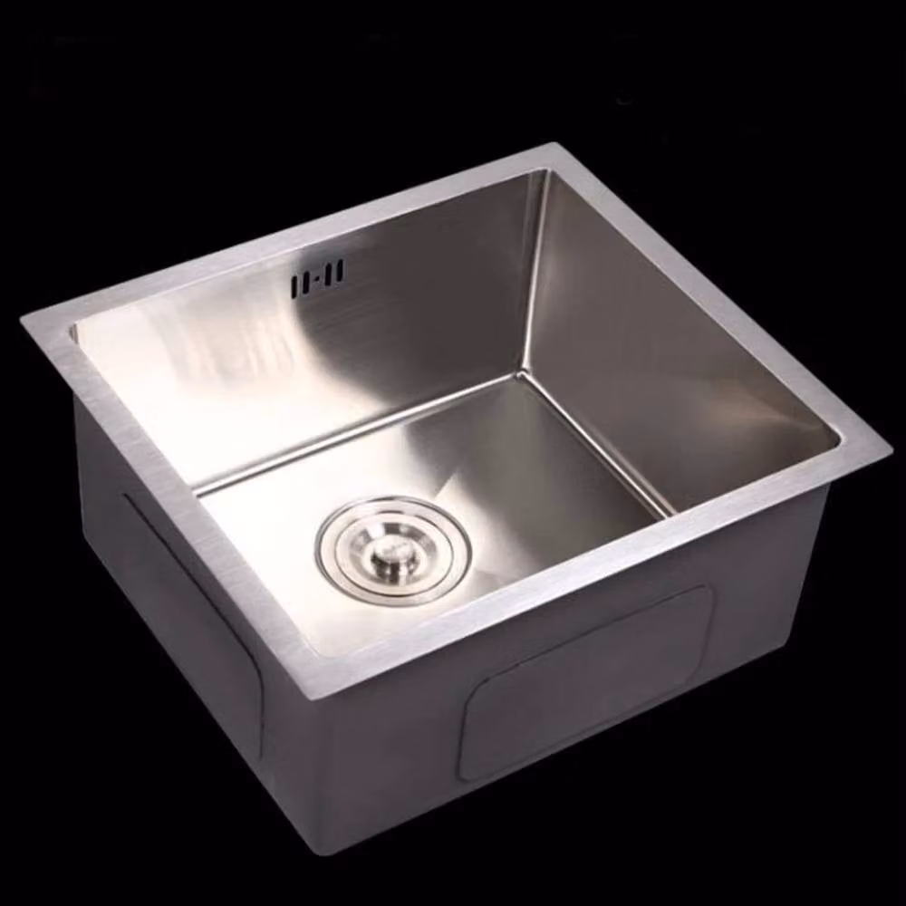 PAWNORA Stainless Steel Kitchen Sink in Silver – 3