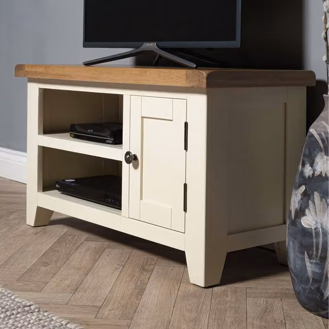 Elm Home And Garden Small Rustic Painted White Oak TV Media Unit