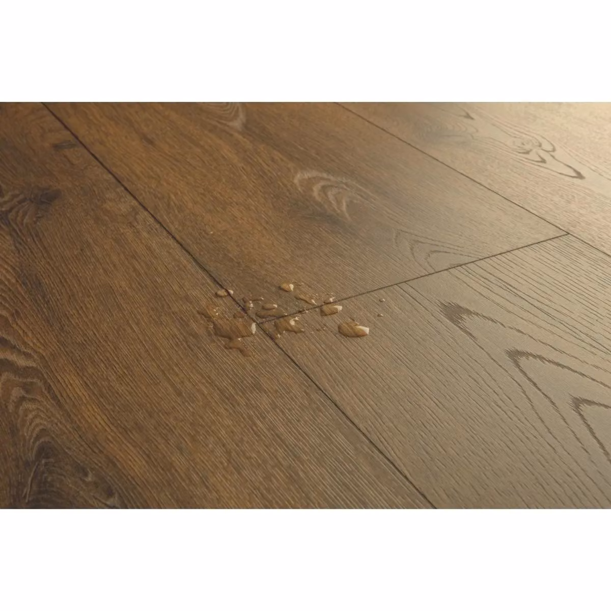 Vinyl Flooring UK Class 800 8mm Click System Laminate Flooring, Dark Brown, 7 Planks, Covers 1.596sqm – 2