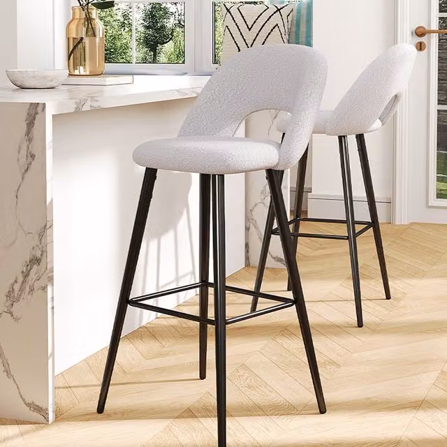 Livingandhome Set of 2 Modern White Bouclé Fabric Upholstered Breakfast Bar Stools