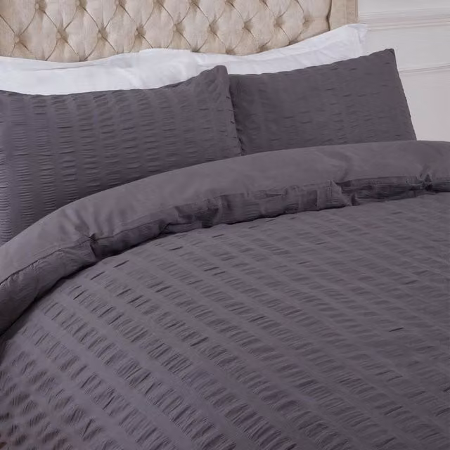 Highams Grey Seersucker Duvet Cover and Pillowcase Bedding Set, W: 180 cm, D: 200 cm