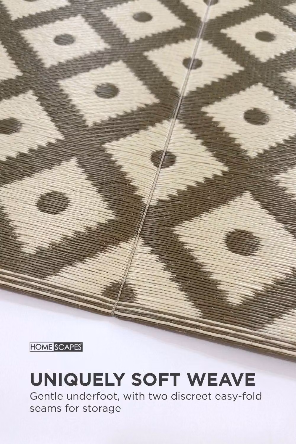 Homescapes Luxury Outdoor Rug in Green and White Geometric May Design, W/D: 180 x 270 cm – 4