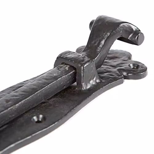 Hammer and Tongs Straight Antique Fish Tail Surface Bolt in Matt Black Iron, Pack of 2 – 3