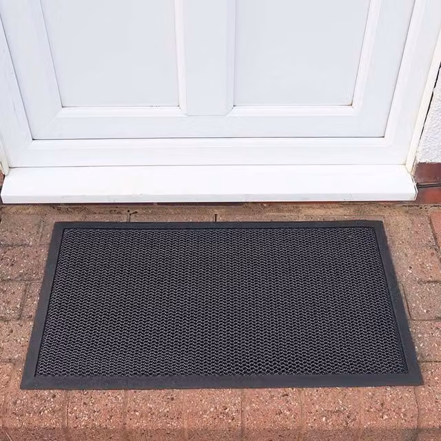 Garden Mile Rectangular Rubber Outdoor Boot Scraper Door Mat in Slate Grey