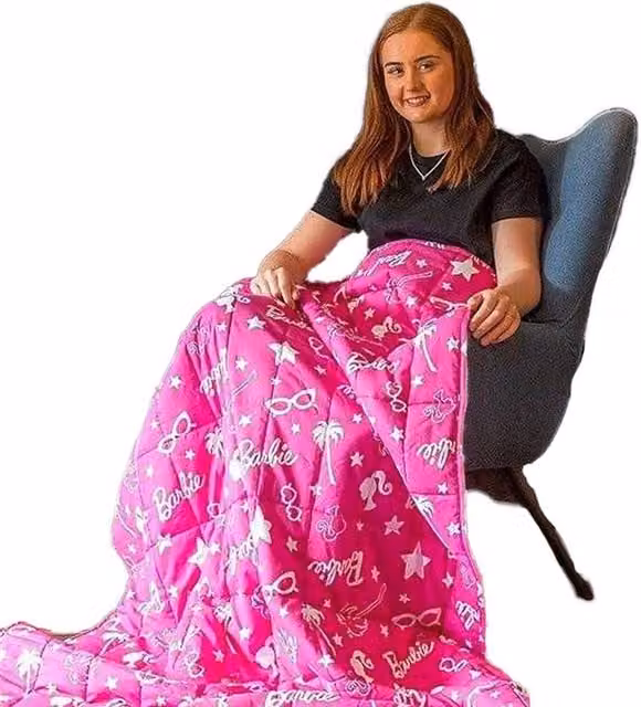 Barbie Pink Fleece Weighted Blanket with Breathable Cotton and Microbead Filling – 1