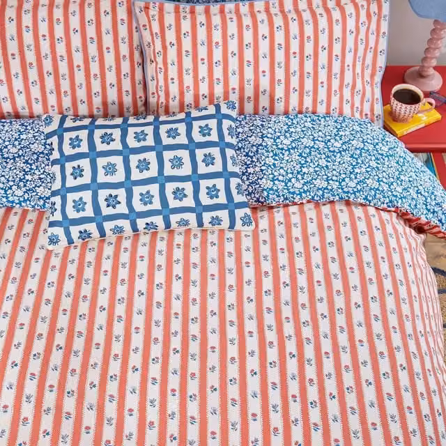 Land & Shore Quintin Striped Kingsize Cotton Duvet Cover and Pillowcase Set in Blue and Red, W: 180 cm, H: 200 cm