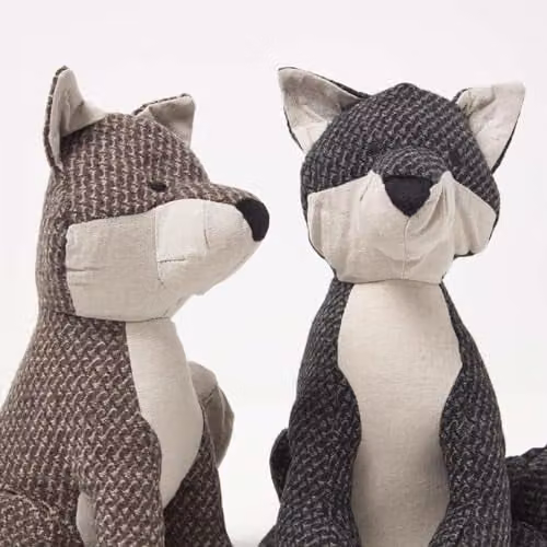 Homescapes Textured Fox Door Stops, Set of 2 in Grey and Brown – 5