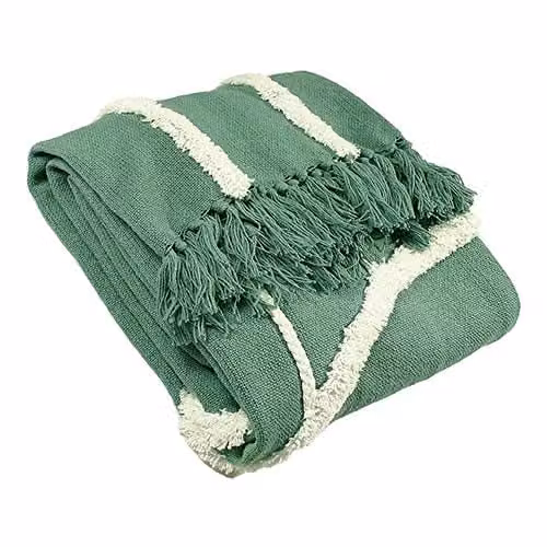 Riva Home Woven Cotton Boho Throw with Fringes, Green, W: 130 cm, D: 150 cm