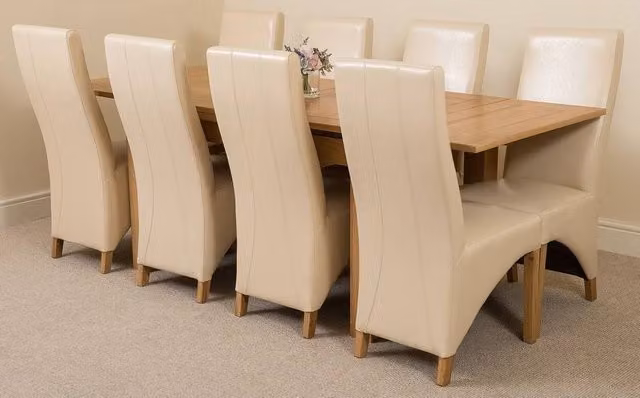 Thats Furniture Richmond Oak Extending Dining Table and 8 Lola Beige Leather Chairs