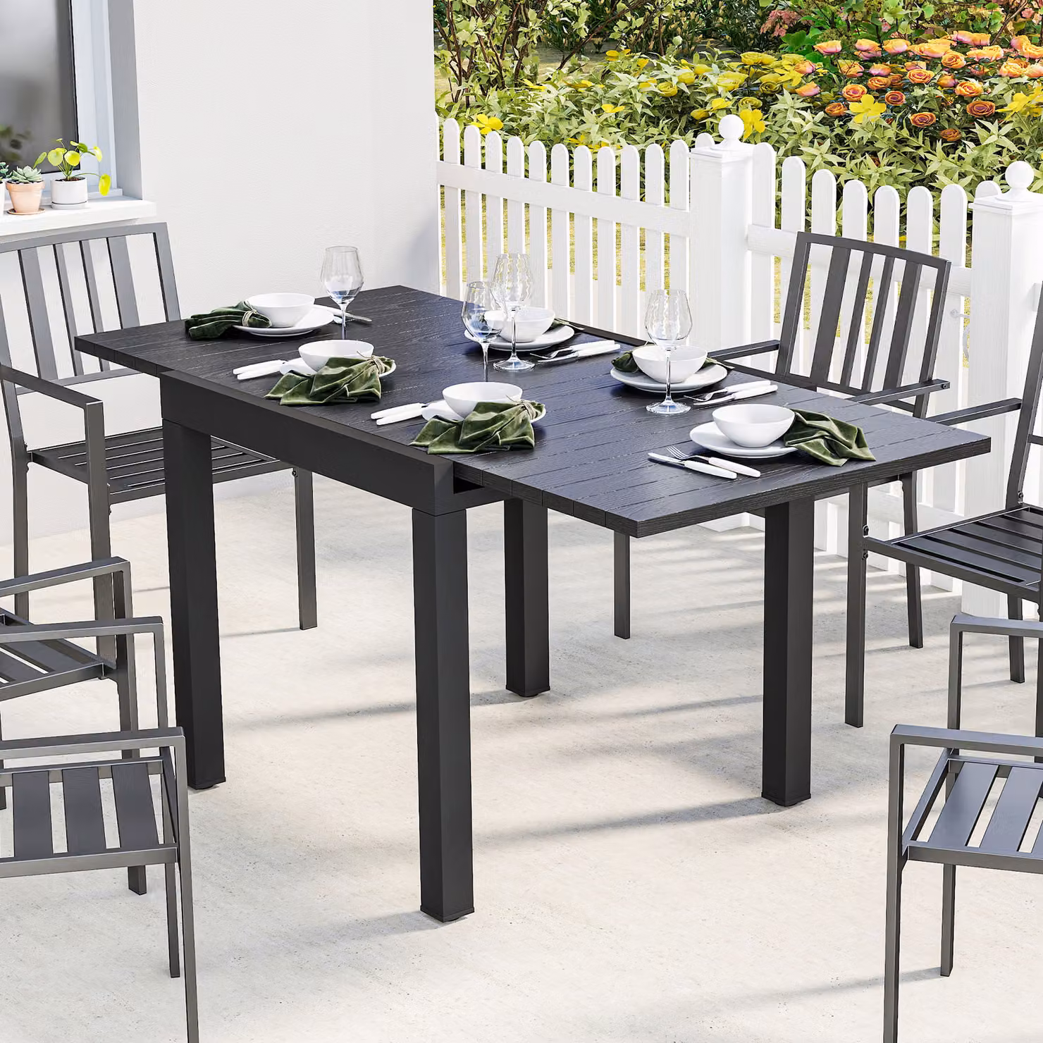 Outsunny Extendable Rectangular Garden Dining Table with Faux Wood Slatted Top, Black Aluminium – 2