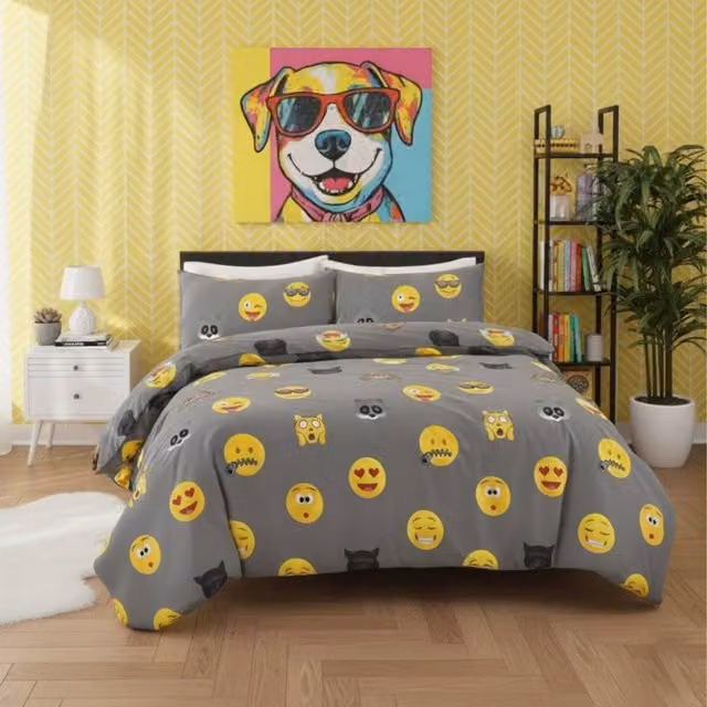 Snug City Emoji Print Duvet Cover and Pillowcase Set in Grey, 140 x 200 cm