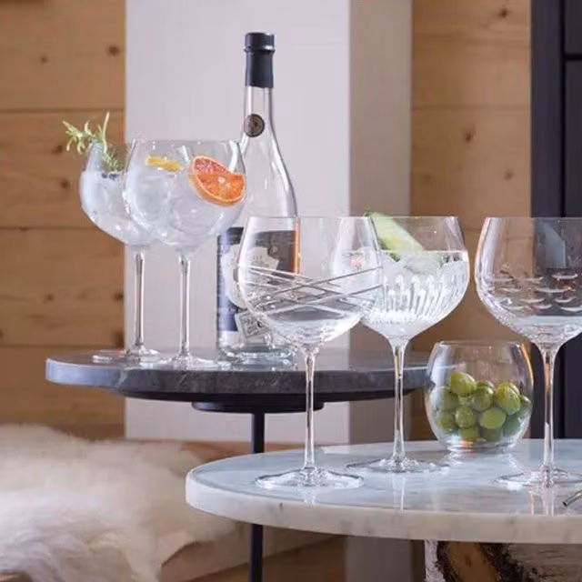 LSA Set of 4 Transparent Stemmed Balloon Gin Cocktail Glasses, 680ml
