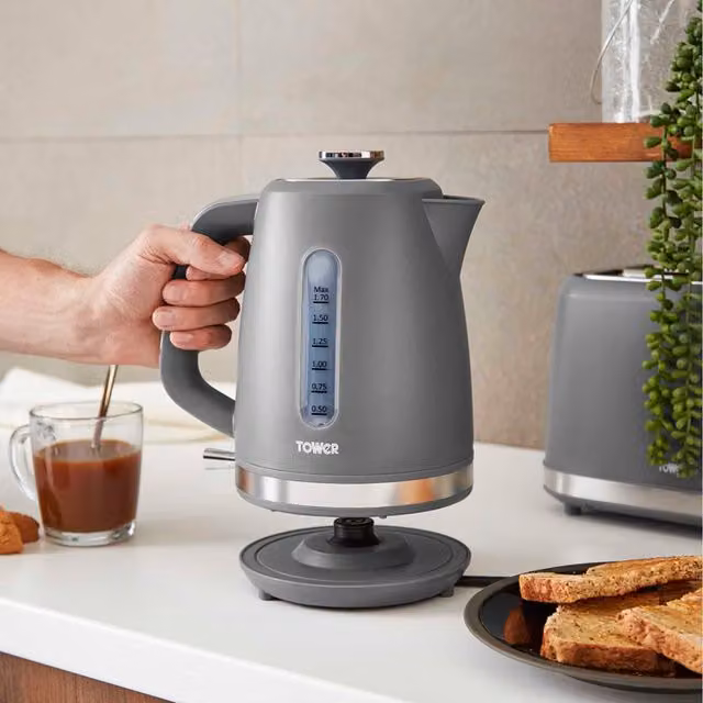 Tower 1.7L Jug Kettle in Grey with Chrome Trim
