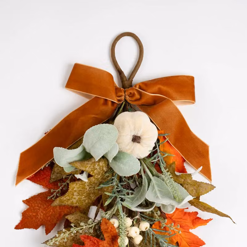 Scottish Everlastings Ltd Pumpkin Teardrop Swag in Green and Orange for Autumn and Halloween, 52 cm – 2