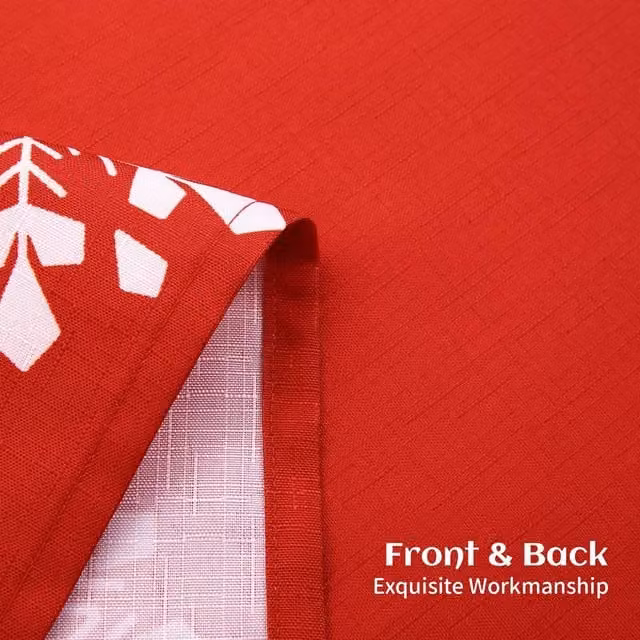 London Boutique Red Christmas Snowflake Rectangular Tablecloth, W: 137.16 cm, D: 200.66 cm – 1