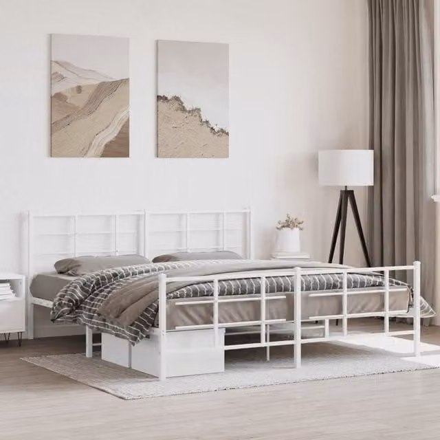 Berkfield Home Metal Bed Frame with Footboard in White