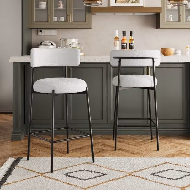 Livingandhome Set of 2 Modern White Bouclé Bar Stools with Metal Frame and Footrest