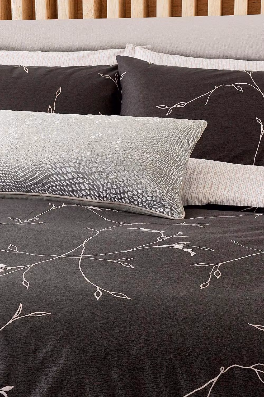 Nalu Nicole Scherzinger Malie Reversible Cotton Duvet Cover and Pillowcase Set, Black, White and Pink, W: 90 cm, L: 200 cm – 2