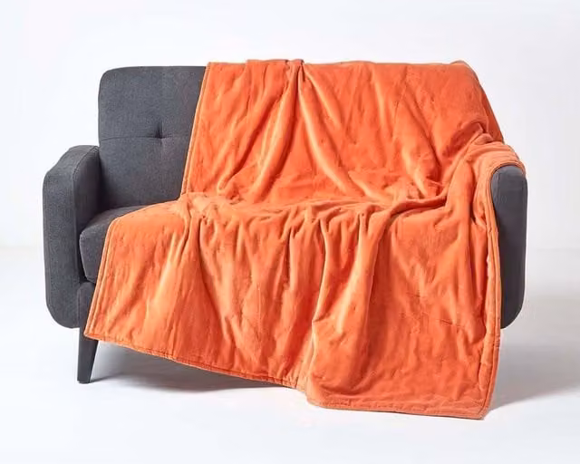 Homescapes Velvet Quilted Cotton Throw in Orange, W: 150 cm, D: 200 cm – 1